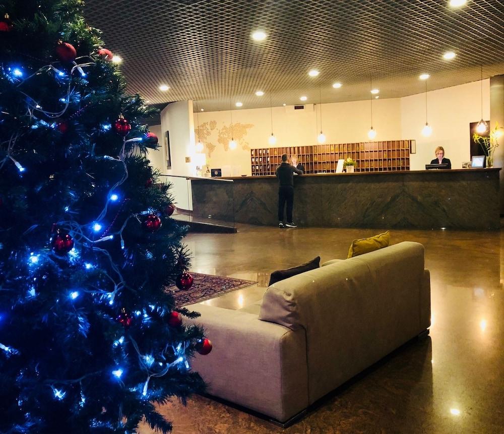 Hotel & Residence Castelli Монтеккьо-Маджоре Экстерьер фото